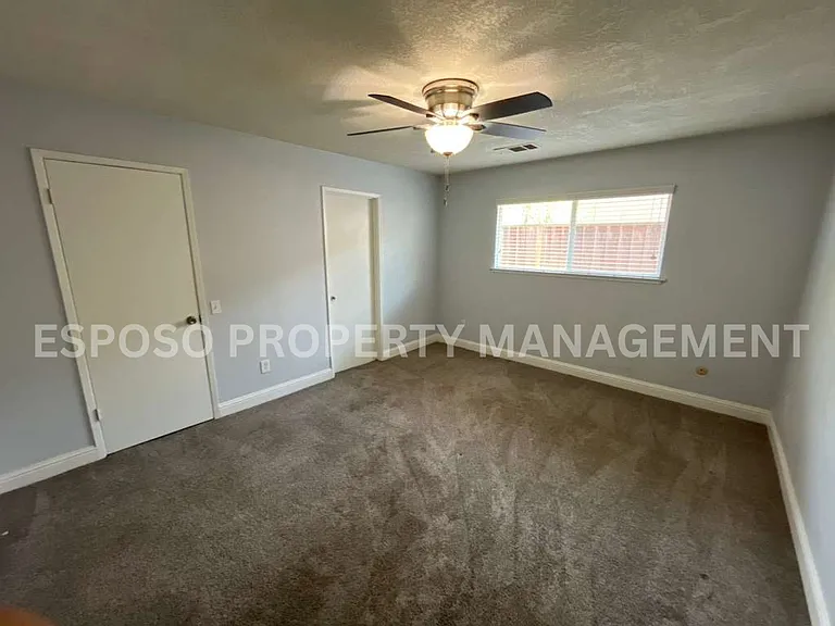 5130 N West Ave #102 — Photo 5