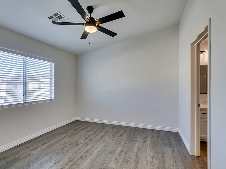 4663 Color Up Ct #102 — Photo 29