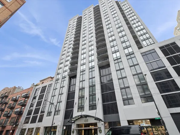 435 W Erie St APT 2204, Chicago, IL 60654