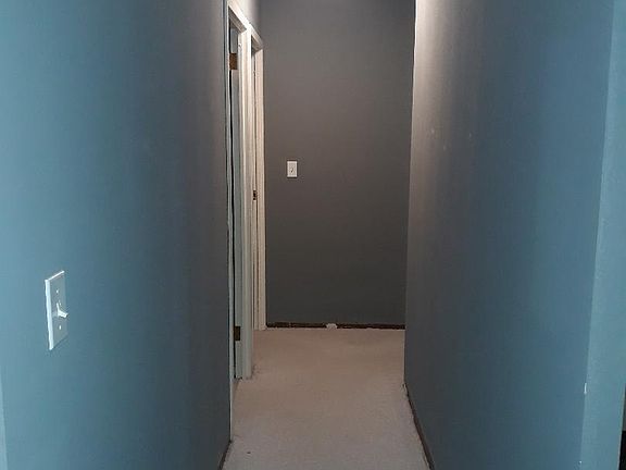 5th image of 1700 Wedgewood Dr APT 415