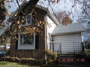 1225 Clark St, Holland, OH