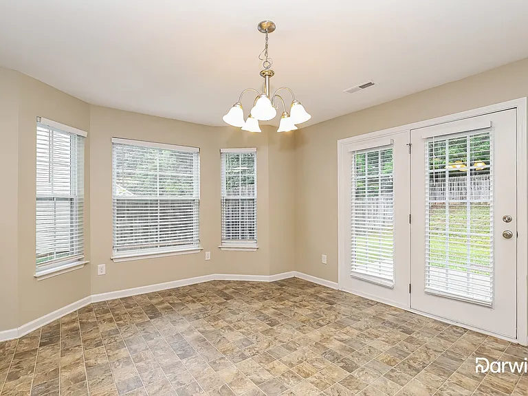 2713 Wild Poplar Way — Photo 9