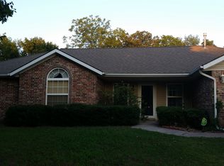 109 Camaron Dr, Shawnee, OK 74804