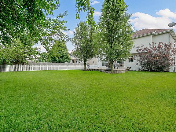 5th image of 16630 W Saddlewood Dr