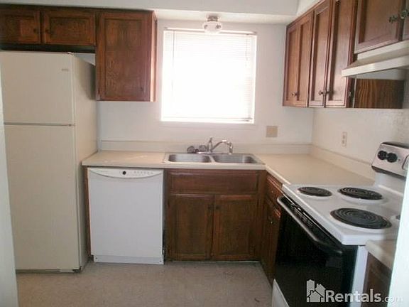 3rd image of 11709 Whisper Valley St