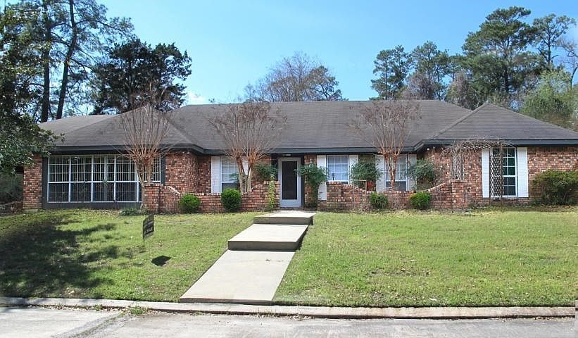 1st image of 106 Kimberly Dr
