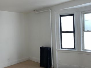 17212 91st Ave, Jamaica, NY 11432