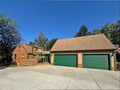 W204N6870 Lannon ROAD, Menomonee Falls, WI, 53051