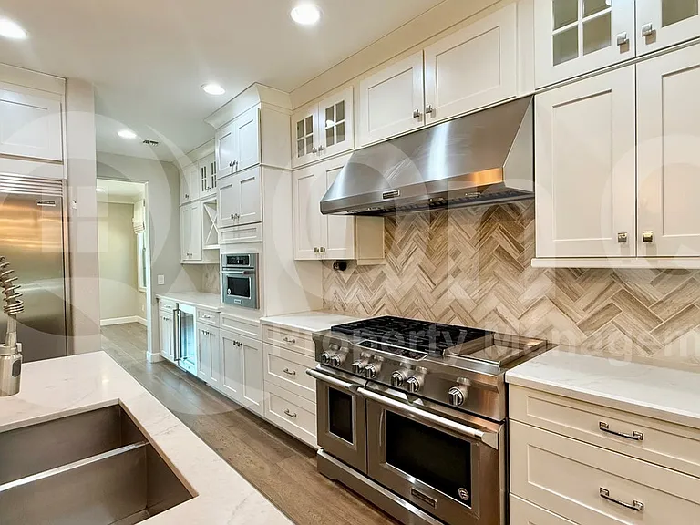 972 W Kaibab Dr — Photo 9