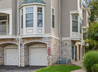 117 Regal Blvd, Livingston, NJ 07039