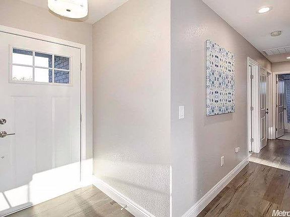 3rd image of 260 Brady Ct