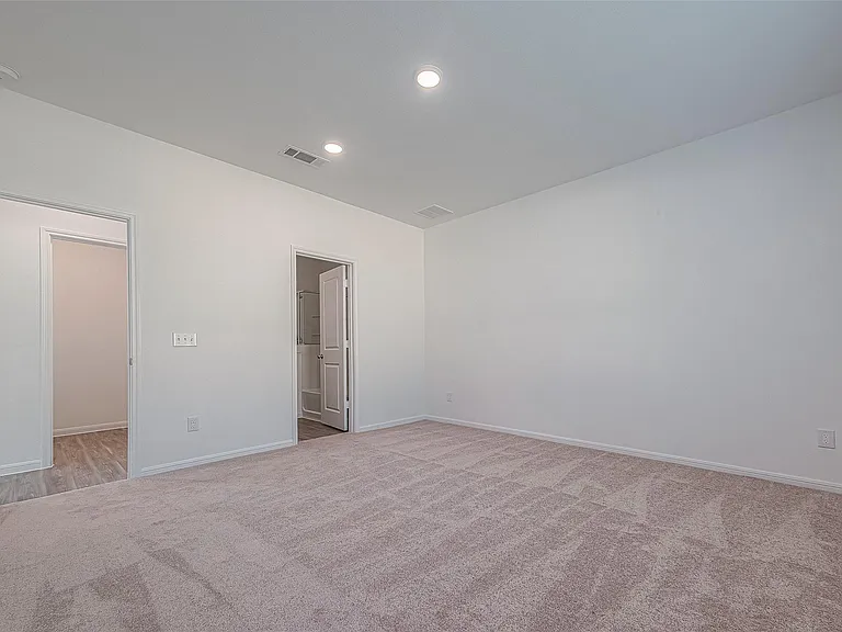 325 Maple Bark Trl — Photo 11