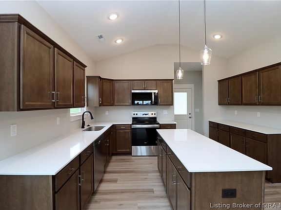 4th image of 1171 - LOT 570 Parkland Trail