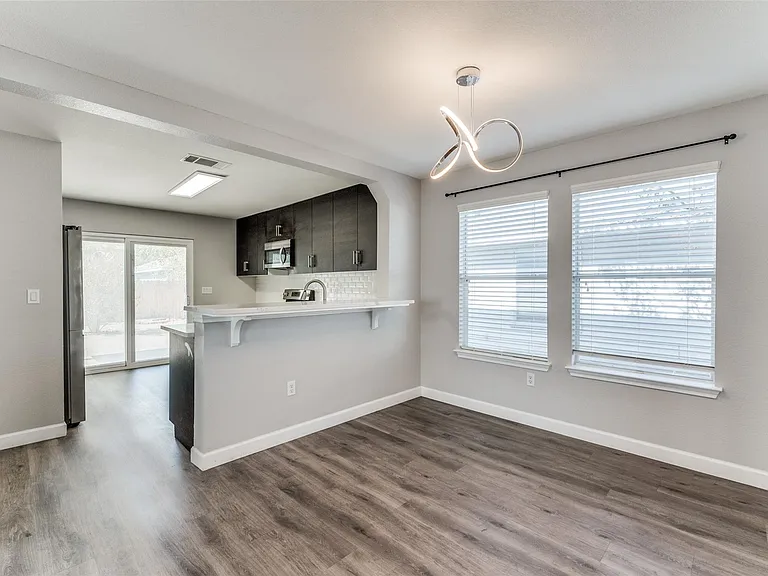 1408 Poppy Seed Ln — Photo 6