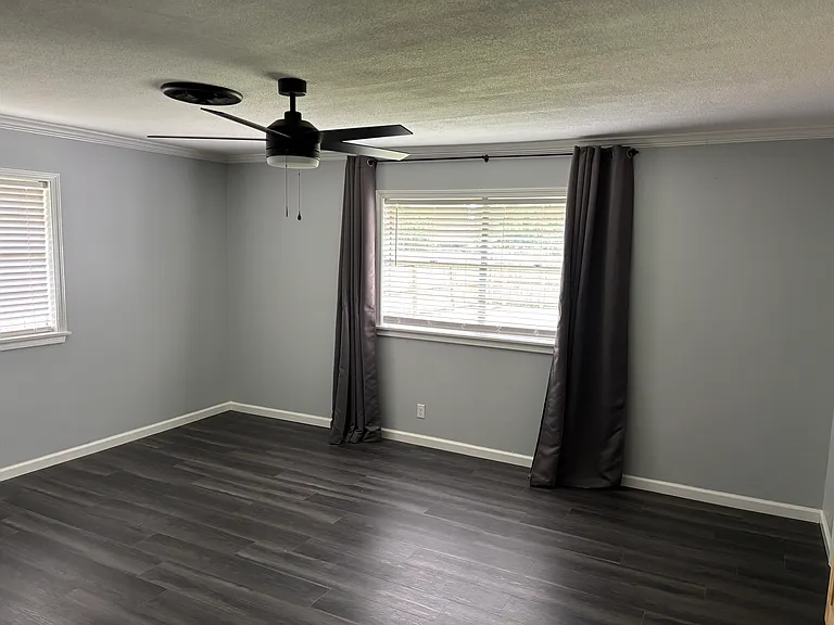 101 Sussex Dell Dr — Photo 8