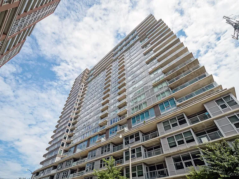 59 E Liberty St #2401 — Photo 1