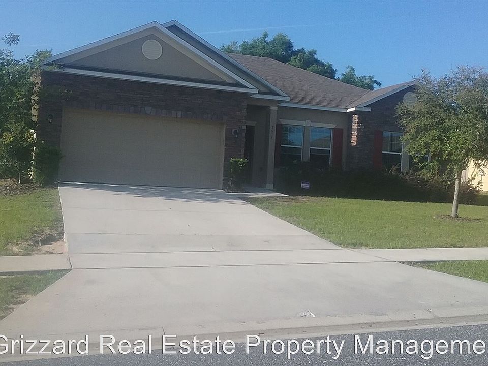 1st image of 7524 Park Hill Ave
