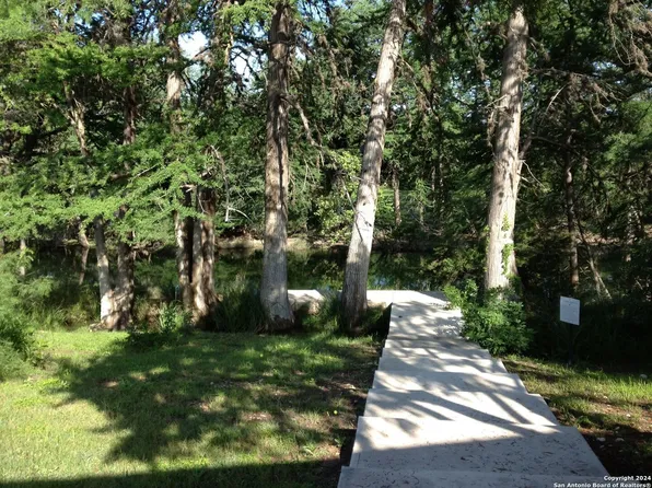 92 The Ridge Loop LOT 28, Rio Frio, TX 78879