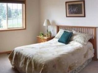 8574 Quarry Ridge Ln UNIT B, Woodbury, MN 55125