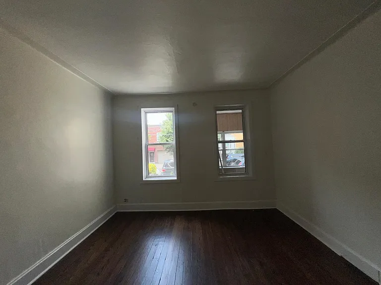 6218 60th Dr #1 — Photo 3