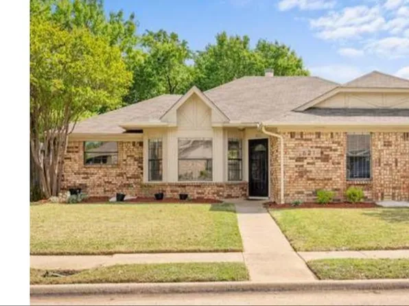 621 Johnson Dr, Coppell, TX 75019