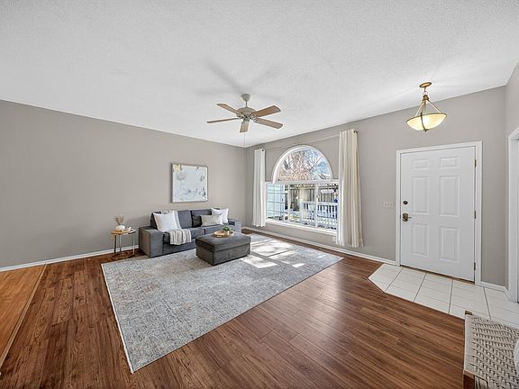 4th image of 1936 Cabernet Ln NW