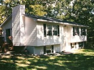 156 Michele Ct, Dingmans Ferry, PA