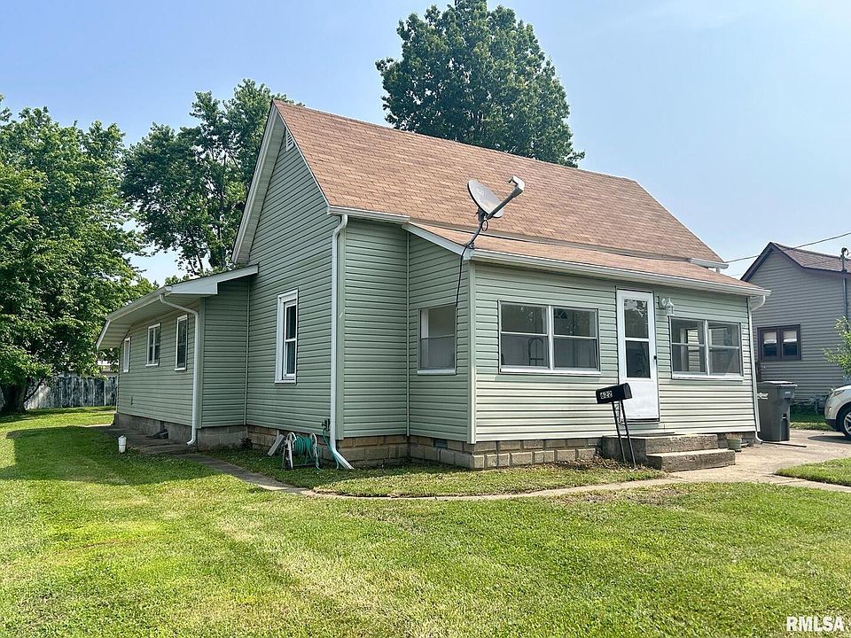 1st image of 622 E Illinois Ave