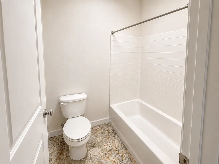 28634 Bay Meadows Ave — Photo 36