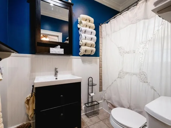 4139 Claridge St, Philadelphia, PA 19124