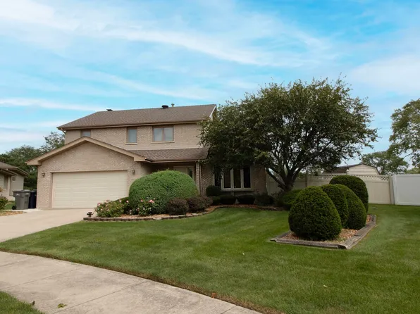 16101 Rosebud Pl, Orland Hills, IL 60487