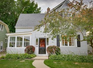 7426 27th Ave, Kenosha, WI 53143