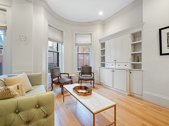 3rd image of 43 Warren Ave #2