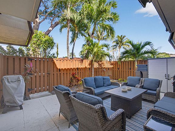5th image of 112 Ocean Cove Dr