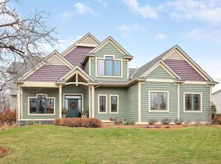 10908 203rd St W, Lakeville, MN 55044