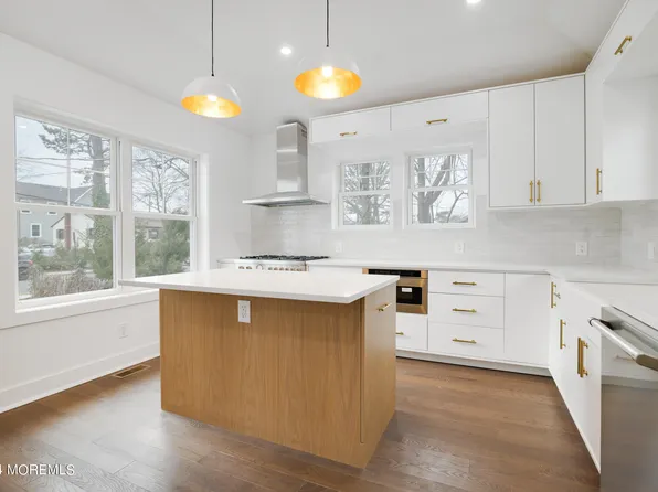 33 Cedar Avenue, Fair Haven, NJ 07704