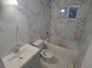 10319 W 67th St, Shawnee, KS 66203