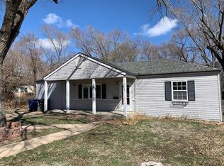 1724 N Moyle St, Augusta, KS 67010