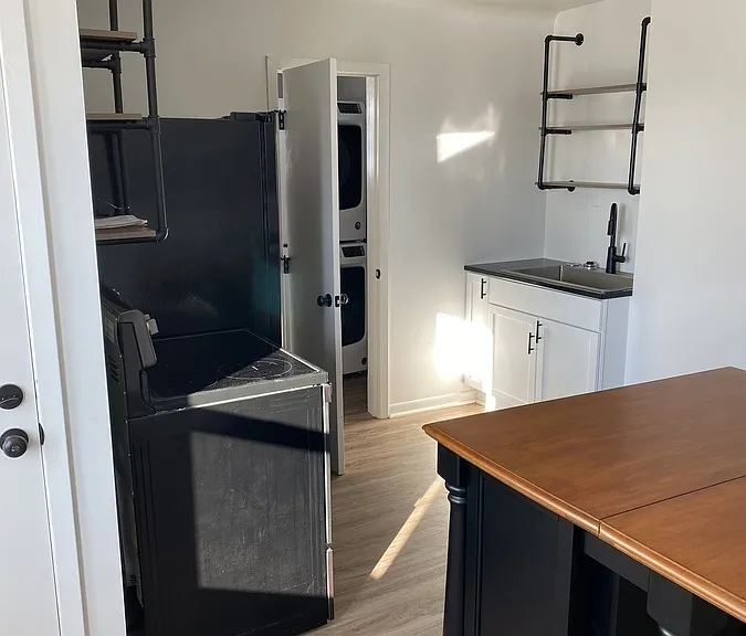 915 S Lake Ave #UPPER — Photo 5