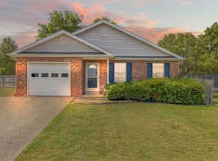 104 Cedar Crest Ln, Frankfort, KY 40601
