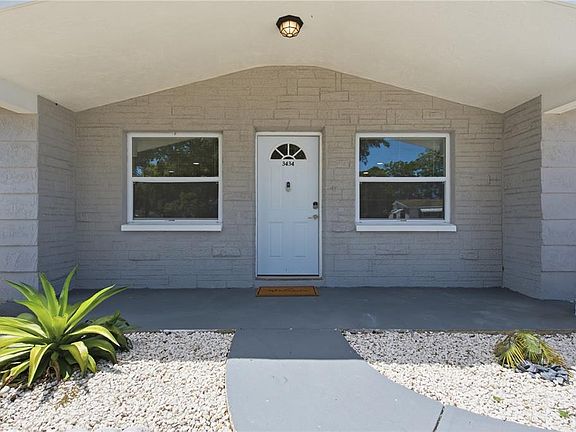 2nd image of 3434 Salisbury Dr