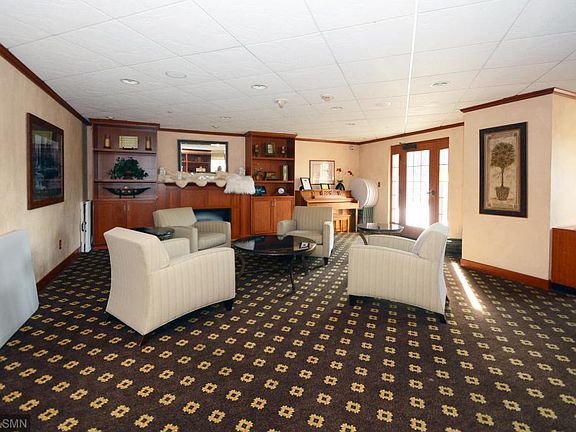 5th image of 78 10th St E Unit 1009