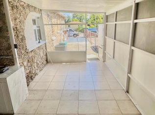 1922 NW 4th St #B, Miami, FL 33125