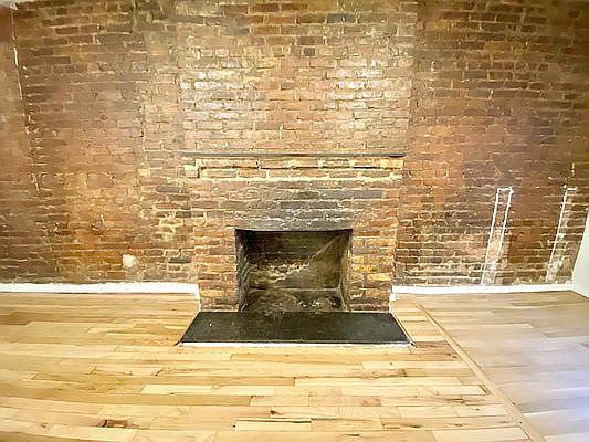 4th image of 35 W 16th St APT 2