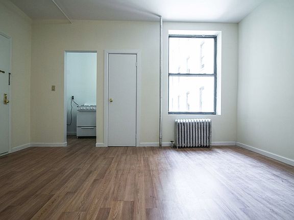 2nd image of 342 W 71st St #3B3