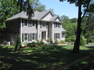 110 Ramapoo Rd, Ridgefield, CT 06877