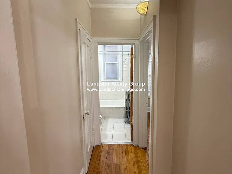 4937 N Whipple St #1E — Photo 17