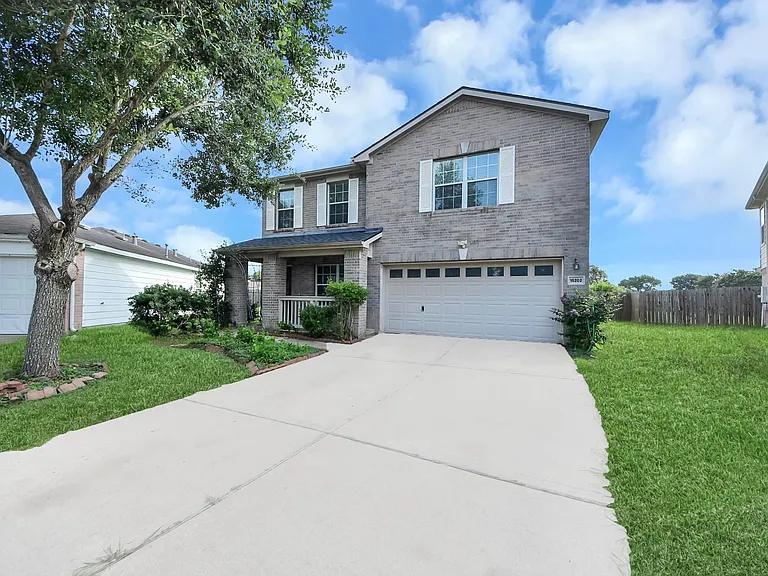 15202 Lynford Crest Dr — Photo 3