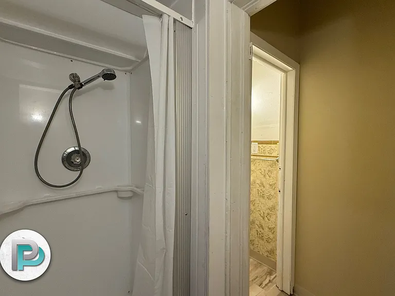 305 N Adams Ave #2 — Photo 13