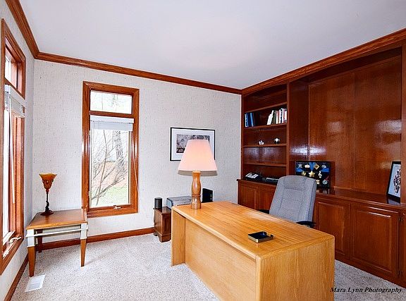 3rd image of 4004 Royal Fox Dr